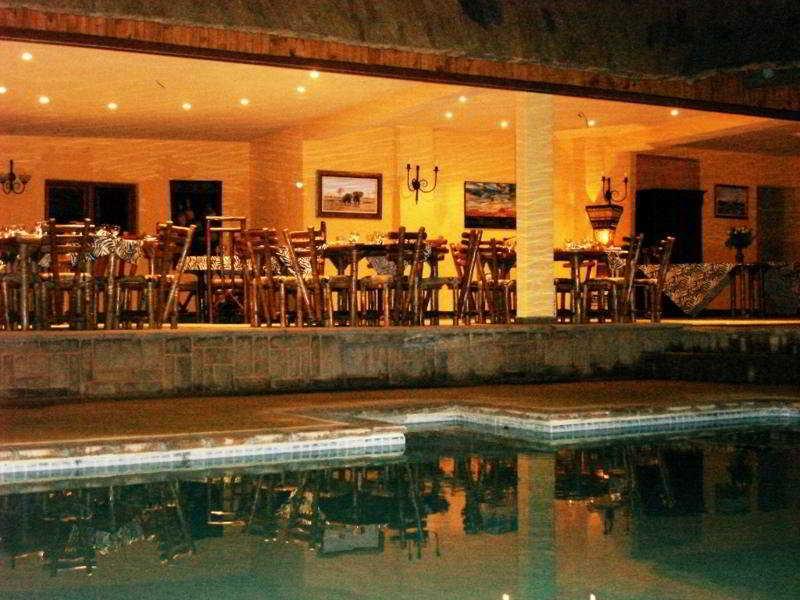 Kubu Safari Lodge โฮดสปรูท ภายนอก รูปภาพ