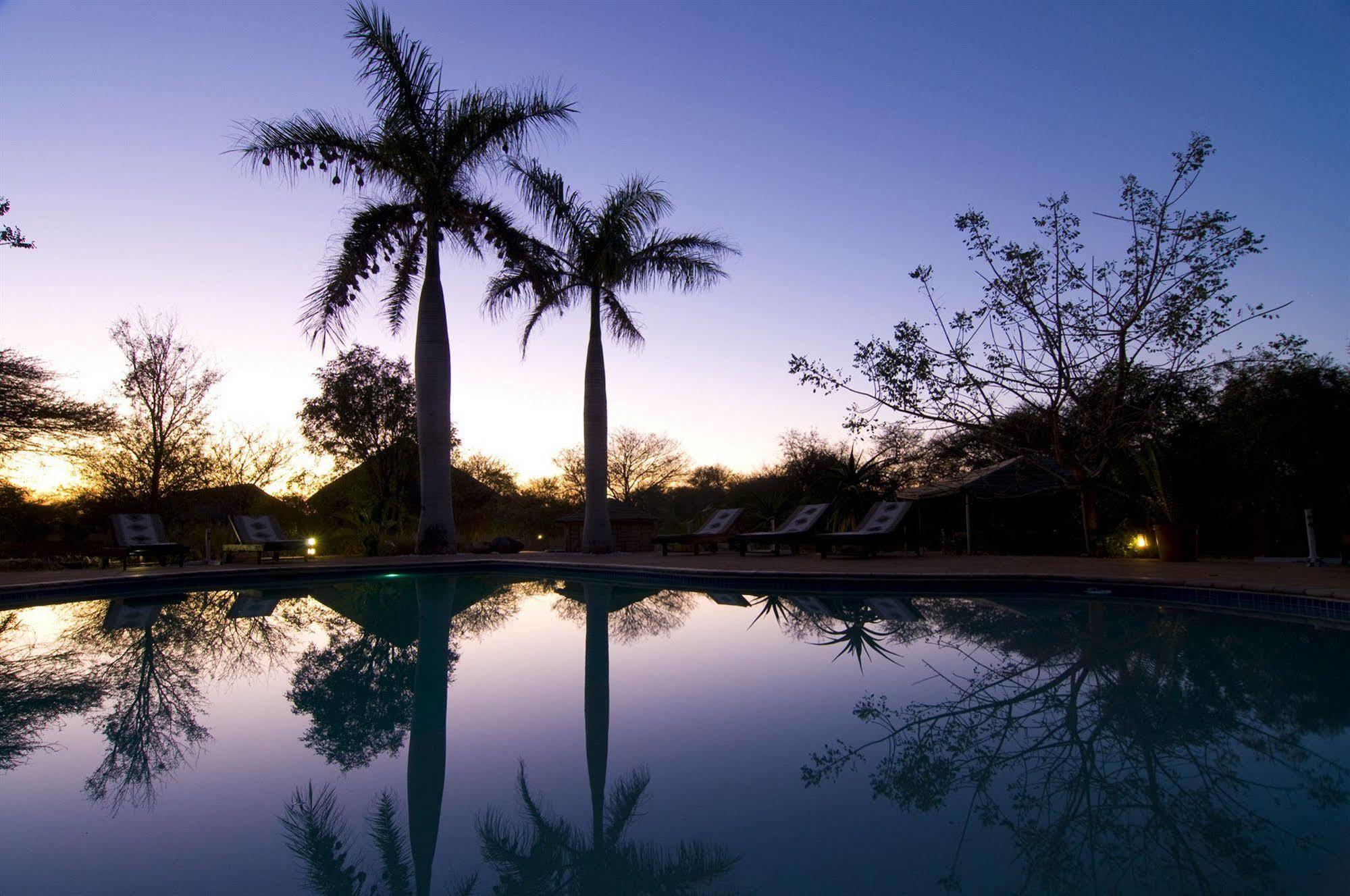 Kubu Safari Lodge โฮดสปรูท ภายนอก รูปภาพ